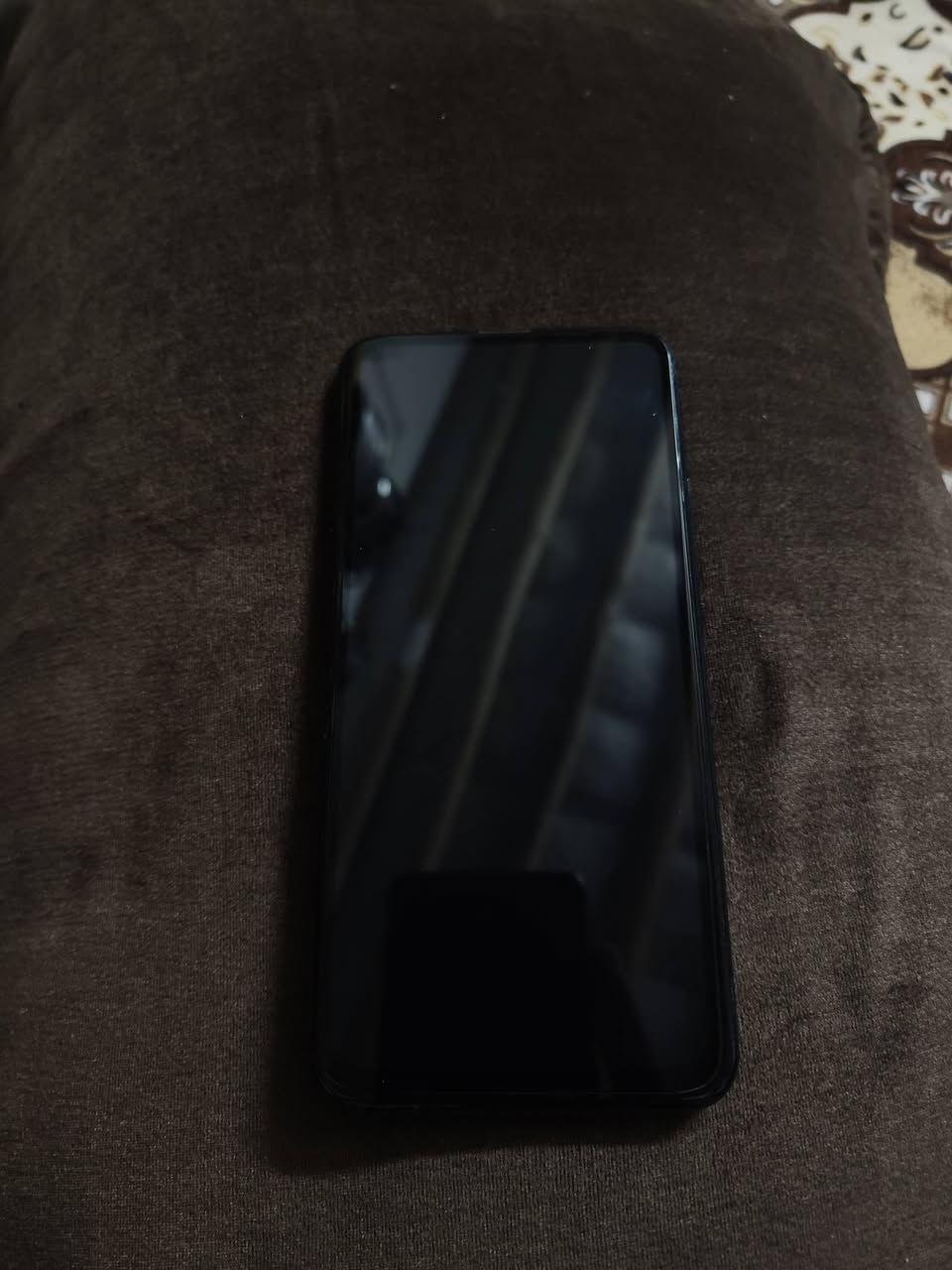 سلام عليكم للبيع واي تسعه برايم  ذاكره 128رام 4 جهاز نضيف السعر 80
***********
