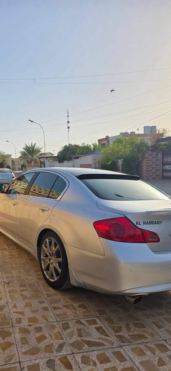 انفينيتي g37S اصل اس السياره تو ويل ماشيه ٦٤ الف كيلو متر بدون غرق وبدون حادث فقط مكانين بارد  صدر امامي خلفي شرط١٠٠% كير مكينه شرط١٠٠% غرفة السياره ١٠٠% كهربائيات كامل مكمل بدون اي نقص هزه وفحص جديد سياره باسمي تحويل ثاني يوم السعر (125)***********

