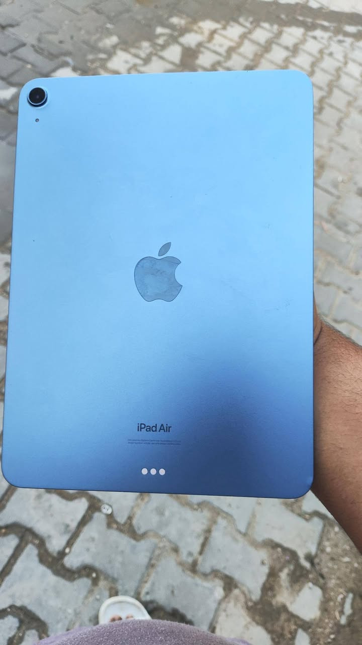 ايباد اير 5
مواصفاته:
معالج m1
ذاكره 64
بطاريه 83

عيب الجهاز:
بصمه اصبع متوقفه
بصمات بلشاشه بس ما تأثر

سعر 400 وبي مجال مكان كربلاء قرب الحر


**إذا كنت صاحب هذا الإعلان وتريد حذفه لأي سبب، رجاءا أرسل رسالة إلى الدعم الفني**