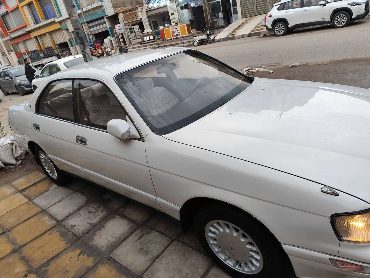 تويوتا بطه ، موديل الفين ،السياره مكفوله من الضربه، نمره بصره،مصبوغة فرن درجه اولى (صبغ تجميلي), تخم تاير+حداديه جديده +كير مكينه جدد+كهربائيات شغاله كلهه ع بلاد،سنتر لوك,اربع بيبان مع الجنطه ,العنوان /ناصريه مركز مدينه +السعر ٦٨ والمو شراي لايكسر بحلال العالم رجائن
***********
