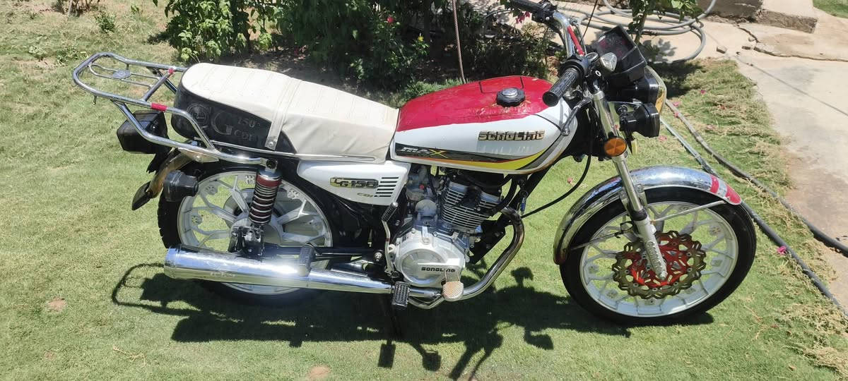🏍️ للبيع دراجة سولنك موديل 2024 🏍️
✅ الماكينة بحالة ممتازة
✅ كفالة عامة
✅ بدون أي نواقص
✅ الأوراق متوفرة

💰 السعر: 600 وقابل للتفاوض

📍 الموقع: المحمودية - اللطيفية

📞 للتواصل: خاص أو اتصال أو واتساب
***********
