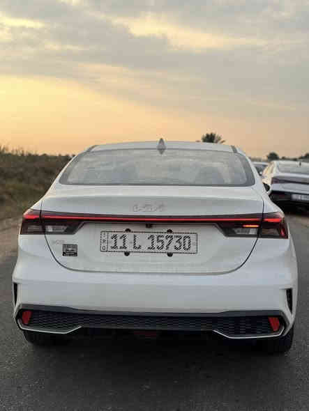 ‏سلام عليكم كي ثري للبيع سيارة كفالة عامة رقم بغداد تحويل ثاني يوم سيارة جديدة معنى الكلام ماشية 30 السعر 135 وبيها مجال بسيط عنوان السيارة واسط اعتذر عن المراسل فقط بيع /***********
