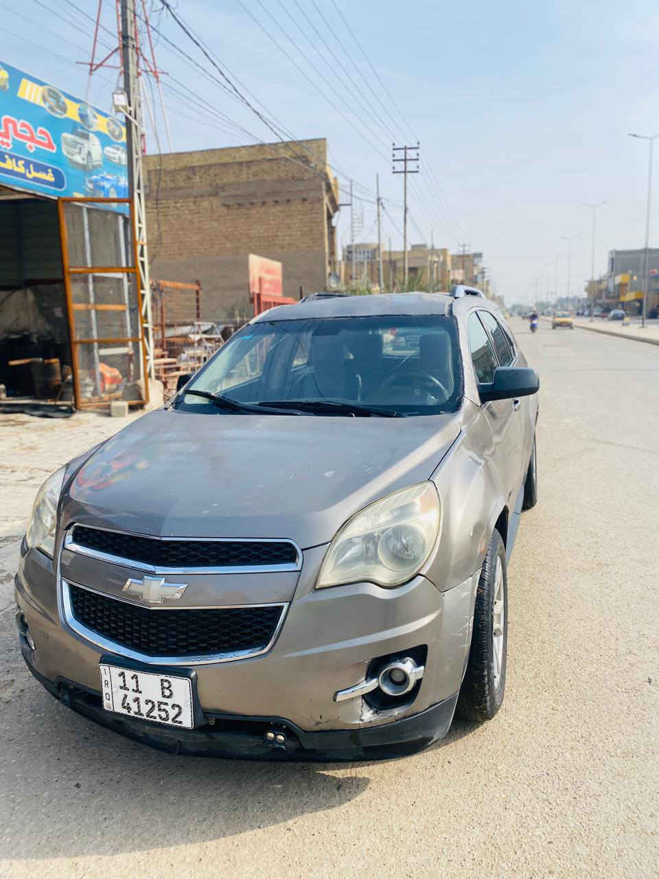 سيارة كوينكس موديل ٢٠١٠
سيارة جاهزة محرك حدادية گير دواخل جديدة بأسمي تحويل مباشر ثاني يوم 
السعر ٧٠ورقه وبي مجال للشراي
للاستفسار الاتصال ع الرقم التالي 
‏‪***********‬‏
