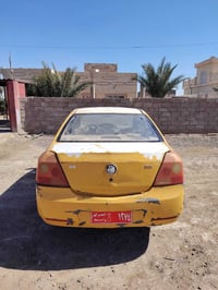 سيارة للبيع مكينة مكفولة سعر 14 ورقة وتفاصيل علا هاذة رقم 07878517413