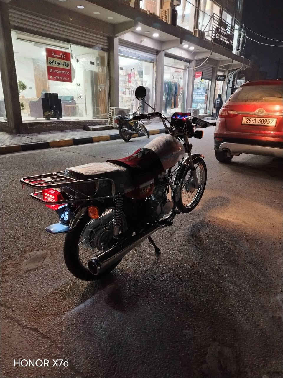 ماطور تعمير اخو البلاد كفاله عامه كله اصلي ومختم
شاصي 21 كصبه رفيعه اوراق اصولي 6 ورقات 
سعره 1 و50  وبي مجال بسيط مكاني زين القوس
*********** عاجبك سعره خابر تصير لوتي وتريد تكسر بي اعاملك بلبرجلي مع احترامي للطيبين
