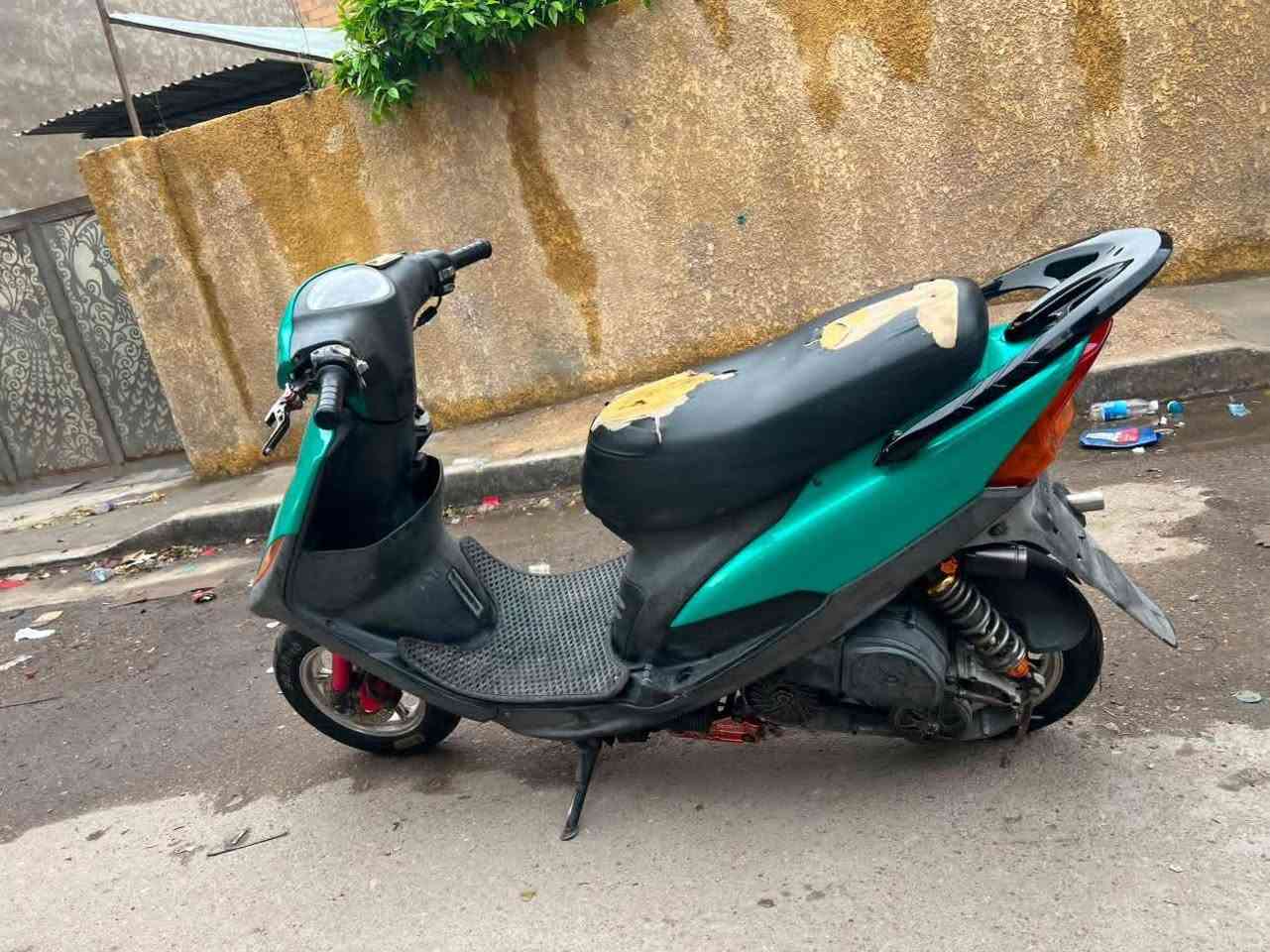 كفر للبيع أو مراوس فقط كفر..؟


**إذا كنت صاحب هذا الإعلان وتريد حذفه لأي سبب، رجاءا أرسل رسالة إلى الدعم الفني**