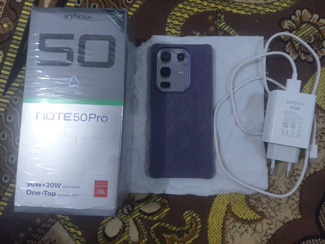 Infinix note 50 pro
ذاكرة 256 رام 12 مستخدم شهرين كامل هوة وتفاصيلة سعرة 275 وبي مجال للأتصال ***********
