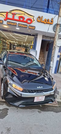 كيا فورتي ٢٠٢٤ كاتي المسافه المقطوعه ١١ الف  الضرر خلفي بيها صبغ شبغ ي...