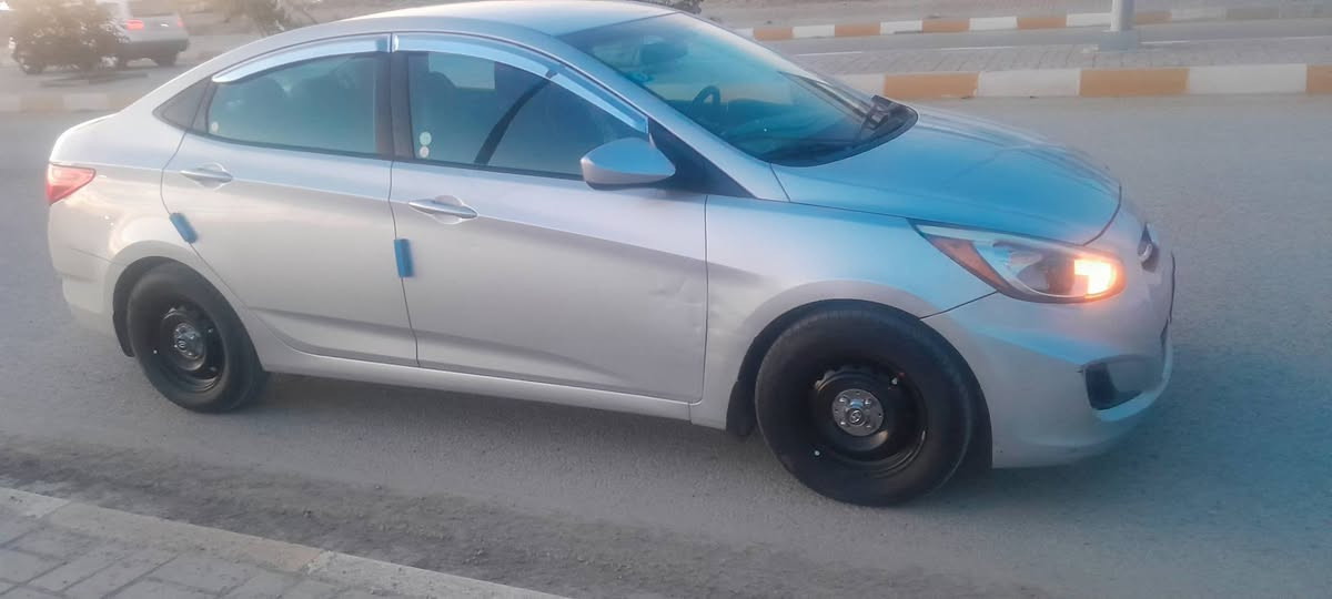 من رخصت الادمن سلام عليكم للبيع اكسنت موديل ٢٠١٧ واردامريكي حادث قبق الجنطه ابدل ابلاد والجاملغ الخلفي صبغ يعني قطعه وحده صبغ السياره رقم انبار حره تحويل مباشر السياره حلوه ماشاءالله عليه حداديه كامله نصبته حلوه السعر ٩٣ اوبيه مجال قليل الاستفسار *********** مكان السياره الرمادي ٥كيلو
