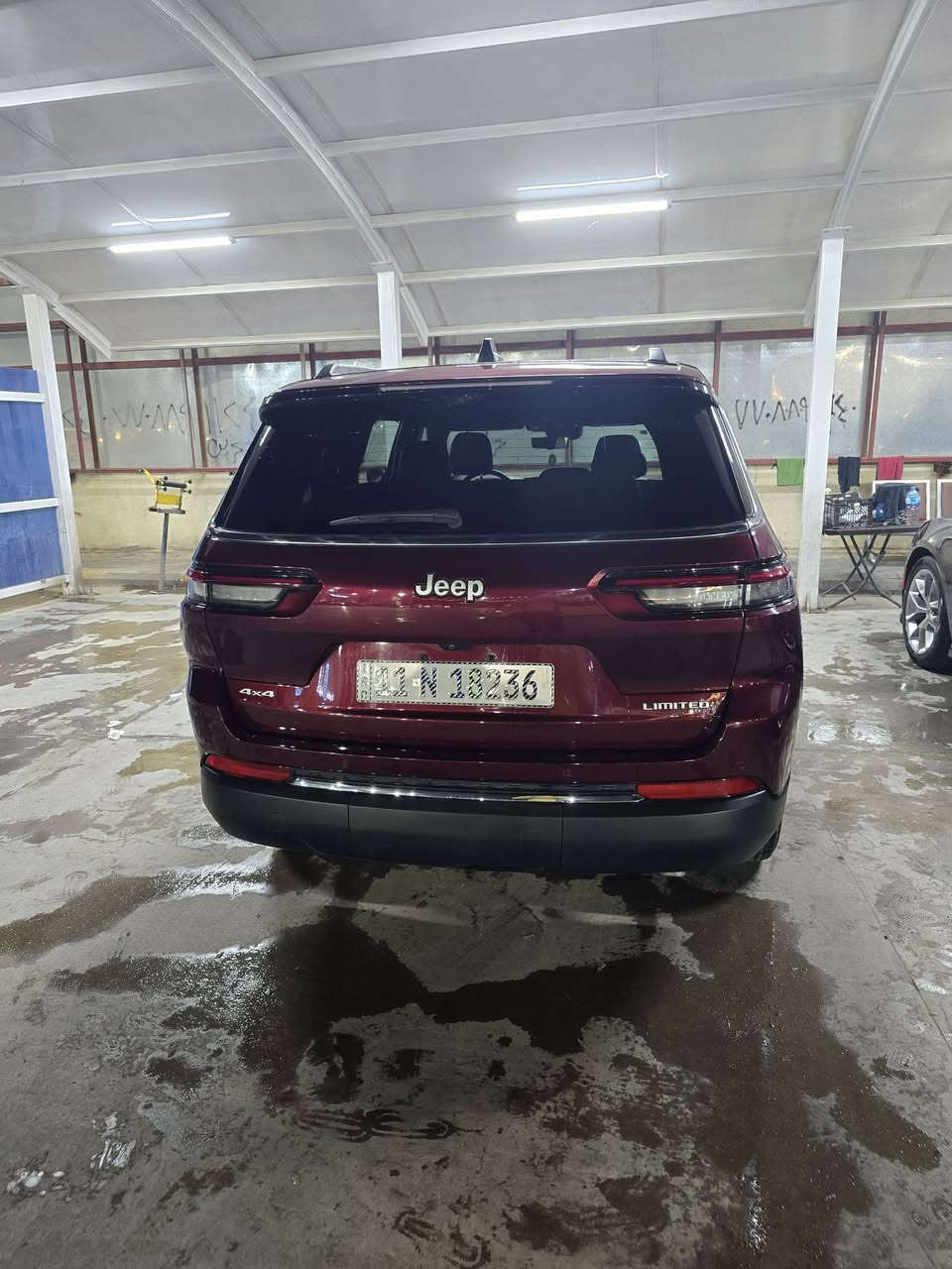 جيب لمتد 2024  فول مواصفات ٧ راكب الحادث باب فقط  
صورة الحادث مو جودة ماشية ٤الف ميل زيرو 
السعر ٣٥ الف دولار السيارة بسمي 
***********
