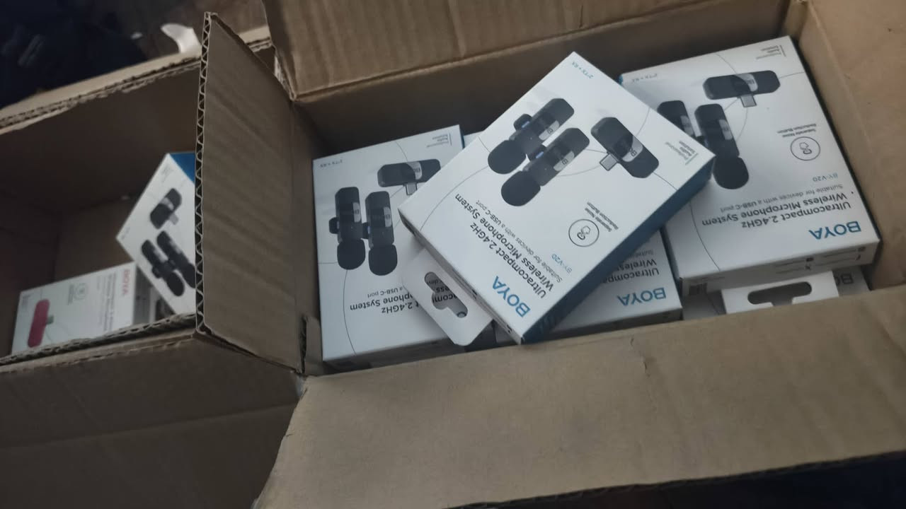 متوفر  نك مايك ماركه اصلي  وبأنسب الاسعار 
ابو المايك الواحد ب ٣٠ الف 
وابو المايكين ب ٣٥ الف 
للعلم بالسوك سعىه ابو المايكين ب ٧٥ الف يشهد الله 
جديدات لوك غير مستخدم ومتوفر كمية


**إذا كنت صاحب هذا الإعلان وتريد حذفه لأي سبب، رجاءا أرسل رسالة إلى الدعم الفني**