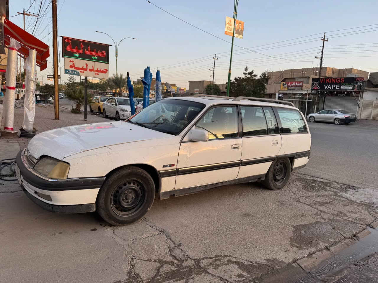 سلام عليكم اوبل اوميكا 91 للبيع فقط
محرك 20 بدون صرف وبخار 
كهربائيات شغال بدون اي عيب 
صدر امامي خلفي سياره بدون نواقص 
كوبون بانزين سنويه بسمي شرط التحويل 
تخم تاير بطاريه كله جديد سياره بدون نواقص 
سعر 26وبي مجال للطيبين مامتواجد ع فيس 
للاستفسار *********** كركوك, العراق
