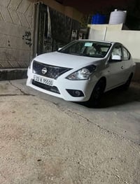 نيسان صني • سنغافورة