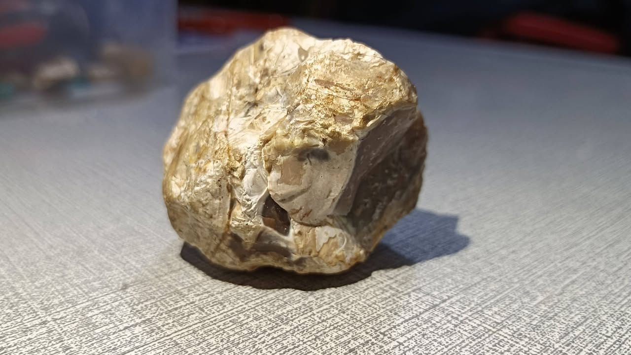 عقيق عراقي طبيعي 100/100
نادر
للبيع يحتاج فقط جراخه عند اهل الاحجار يطلع بي تقريبا 4 فصوص يوجد توصيل لكل محافظات العراق السعر خاص


**إذا كنت صاحب هذا الإعلان وتريد حذفه لأي سبب، رجاءا أرسل رسالة إلى الدعم الفني**