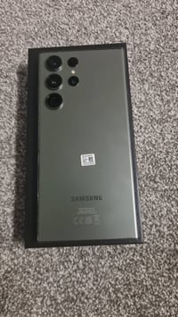 جالاكسي S23 الترا • ٢٥٦ • زيتوني واسود