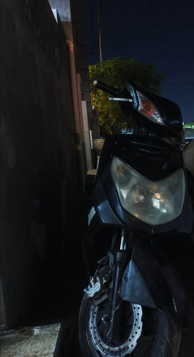 سلام عليكم دراجة سكنس فحل مكينة بلادية
دراجه سكنس فحل للبيع الدراجه كامله من كلشي نقص هندر بس معدلها كلش حلو كفراتها حلوات نضيفات الدراجه نكره بكل وقت 
السعر 500 وبيها مجال. الدراجة تاخذها متصرف عليها 
مكاني دورة قرّب محطة كهرباء الدورة الغازية 
***********
