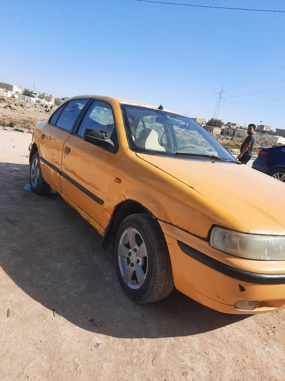 السلام عليكم سمند مديل 11. مالكهه يمي 
مكانهه الحمزه الشرقي سعرهه 10. وبيهه مجال بسيط
***********
