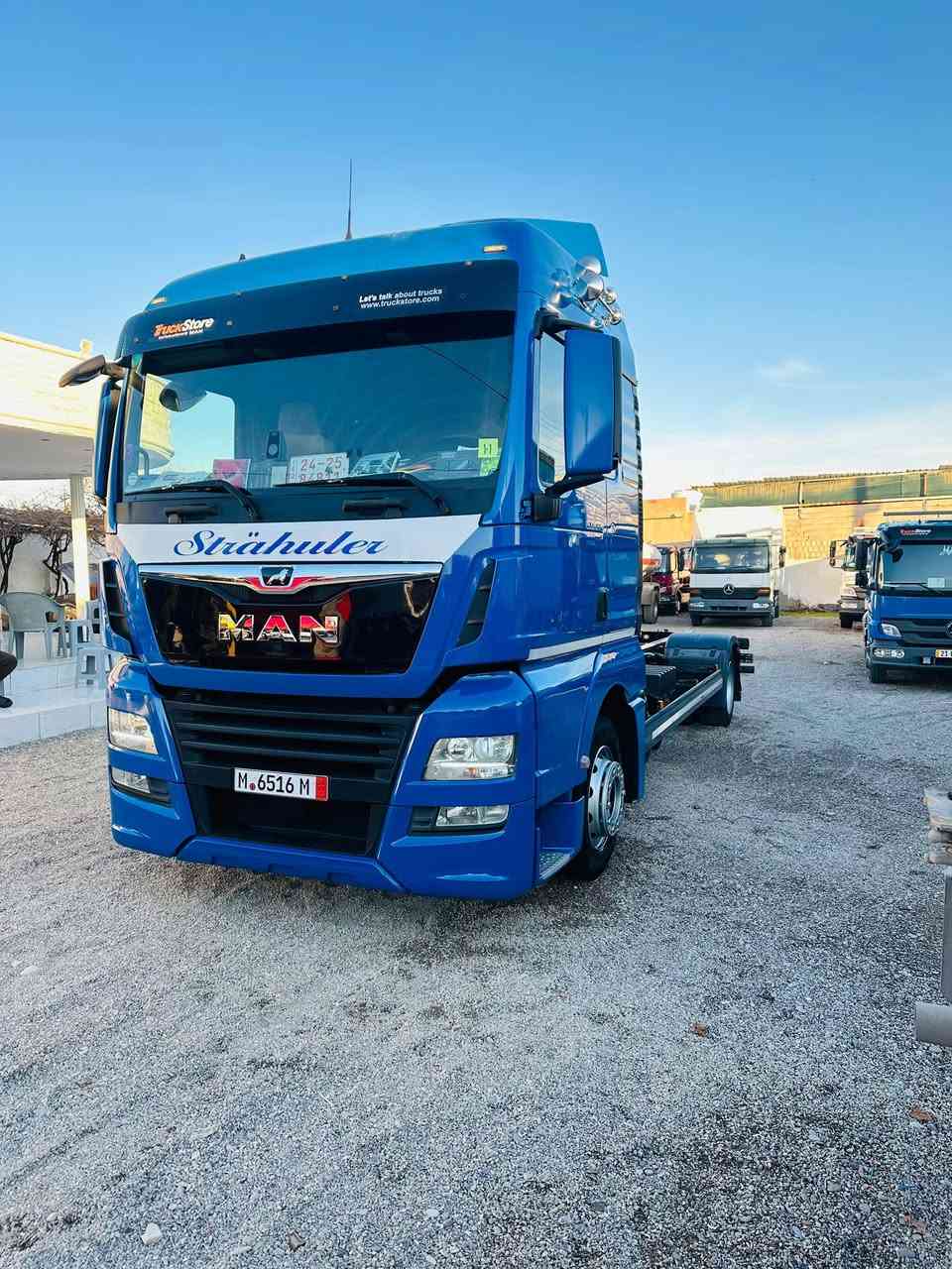 ماشالله 💙 .مان.تاك.دخول جديد. .موديل(2019)
 فول موصفات .قمره كهرباي. ريتايدر .ثلاجه.كاميره .حساس.فول.هورن. طول سبعه و ربع.ناو  زه رد.سياره كه لۆكه .📍معرض بابل. سليماني.
📞***********.)
📞***********.)
📞***********.)
