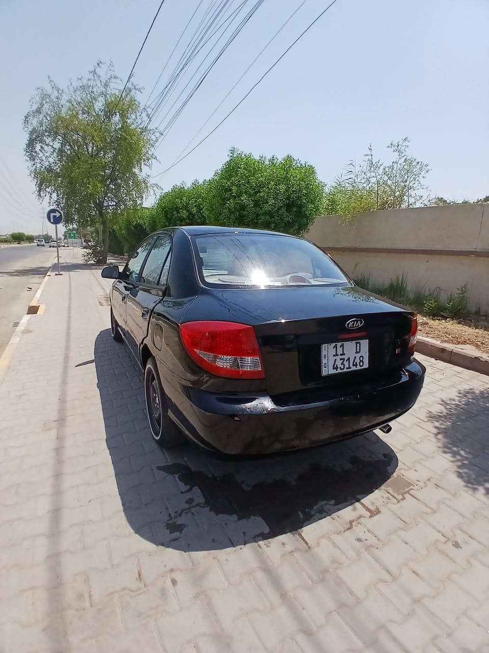 سلام عليكم كيا ريو 2004 رقم بغداد باسمي تحويل ثاني يوم جاهزه كير محرك تخم تاير حداديه 75%  اليوم كلج التبريد عندي وكف تبريدها كله شغال دوشمه سفريات تخم تاير خط ابيض الشراي يخابر وبخدمته ***********
