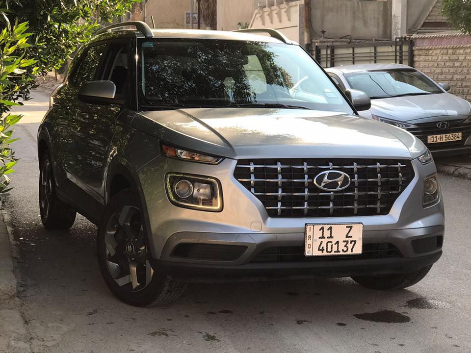 #هونداي_فينو
#موديل_2024
#مرقمة_بغداد
#دخول_جديد
#فوووول_مواصفات

  المواصفات 

1- بصمة 
 2- فتحه سقف (سلايت)
3- داخل لونين 
4- شاشه كبيرة كامرة دوارة 
5- فول  تحكم ستيرن جهتين  
 6- ويل كروم 
7- شاشة كبيرة كاربلي +اندرويد 
8- نظام انذار
9- مانع انزلاق
10- تراكشن منحدرات
11- وضعيات قيادة  
12- رادار تحذير جانبي 
13- رادار خلفي
14- رادار امامي
15- تحديد مسار 
16- مكينة 1600 دبل نوزل 
17- حمالات سقف
18- حساس خلفي
19- دبل بصمة 
 و السيارة جديدة جدا و السيارة اجمل و أحلى بكثير من الصور و الحادث خفيف صور الحادث مرفقة مع الصور 
السعر 153 و بها مجال بسيط الاتصال ***********

📍المكان : بغداد , الدورة
