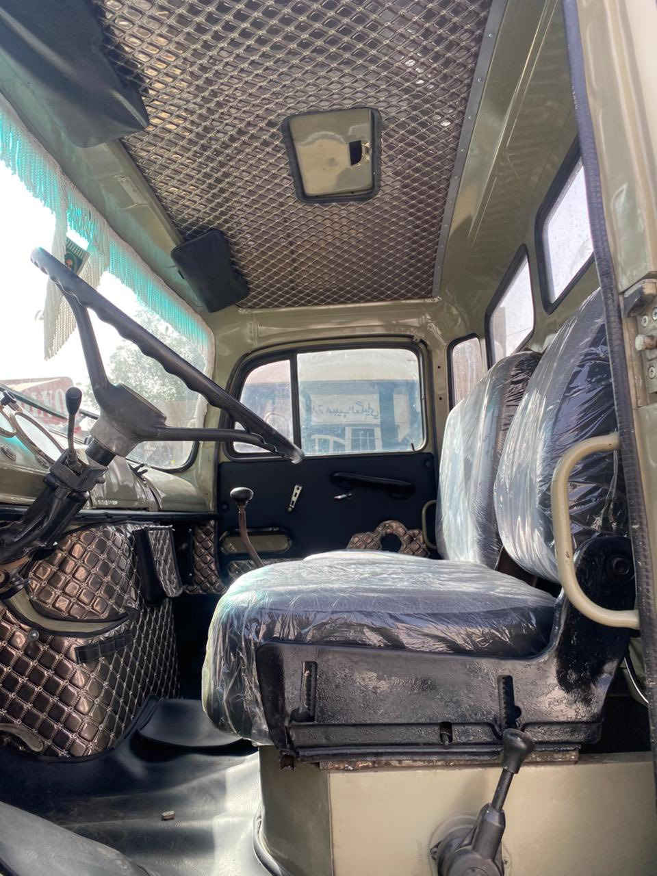 السلام عليكم للبيع مارسيدس اقجم موديل 1978 مكينة 55 كير25 اكسن جي اف اقجم سياره جاهزه تعمير جديد جاهزه الى العمل للأستفسار هـ***********
هـ***********
مكان السياره بغداد
