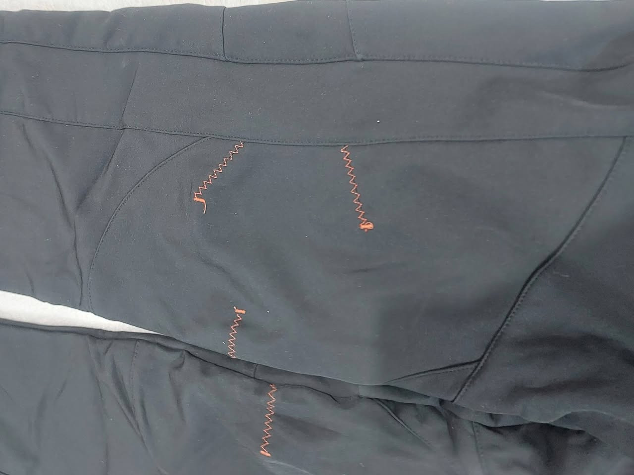 بنطرون شي راقي دراجات جديد ماملبوس سعر 20 الف توصيل موجود


**إذا كنت صاحب هذا الإعلان وتريد حذفه لأي سبب، رجاءا أرسل رسالة إلى الدعم الفني**