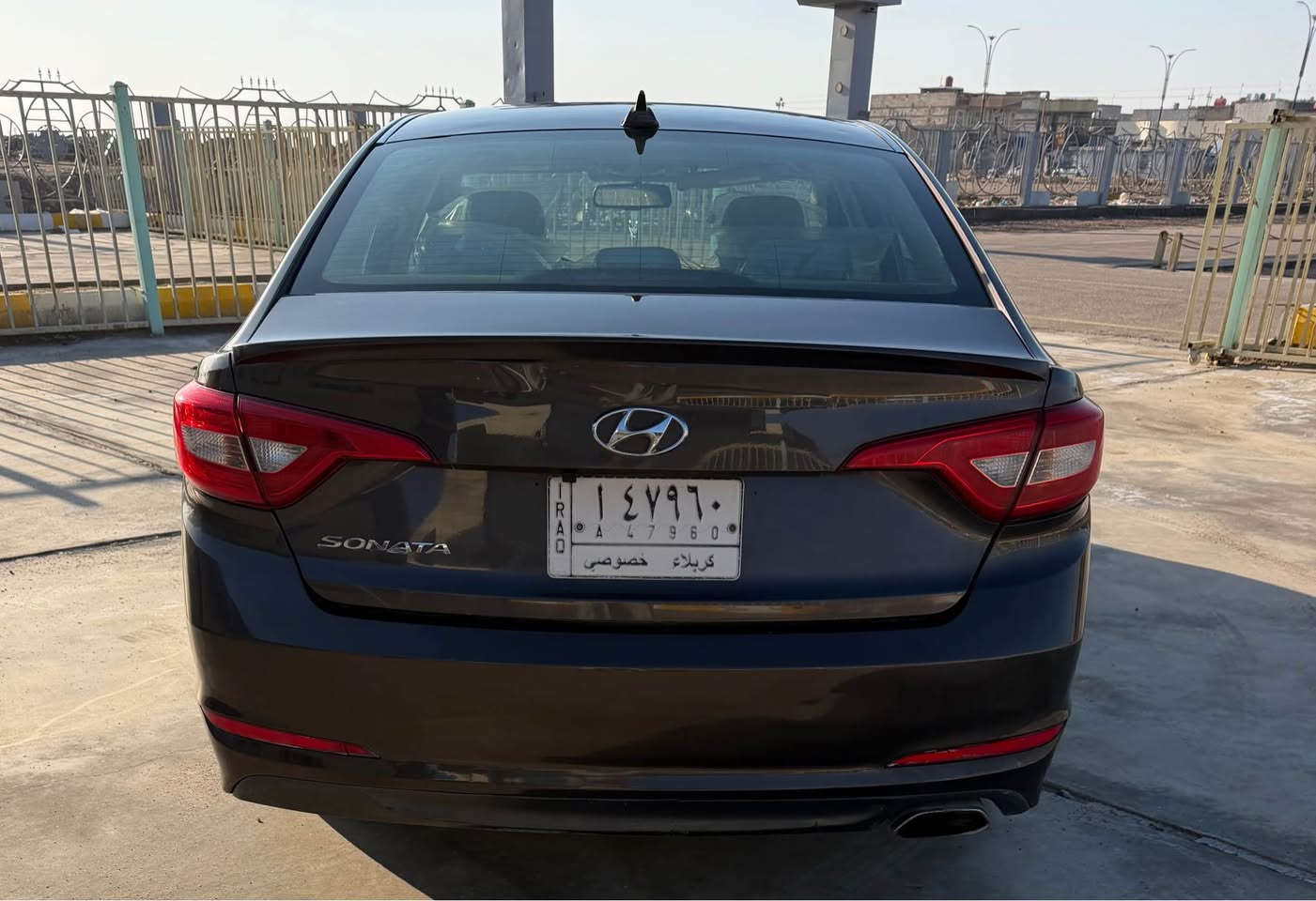 هونداي سوناتا 2015 وارد امريكي بيه جاملغ + بنيد صبغ رقم كربلاء مشروع وطني سنويه جديده 
مكينه كير حداده تخم تاير كله جديد جاهزه من كلشي سعر 112 وبيه مجال مكاني البصره 
*********** البصرة, العراق
