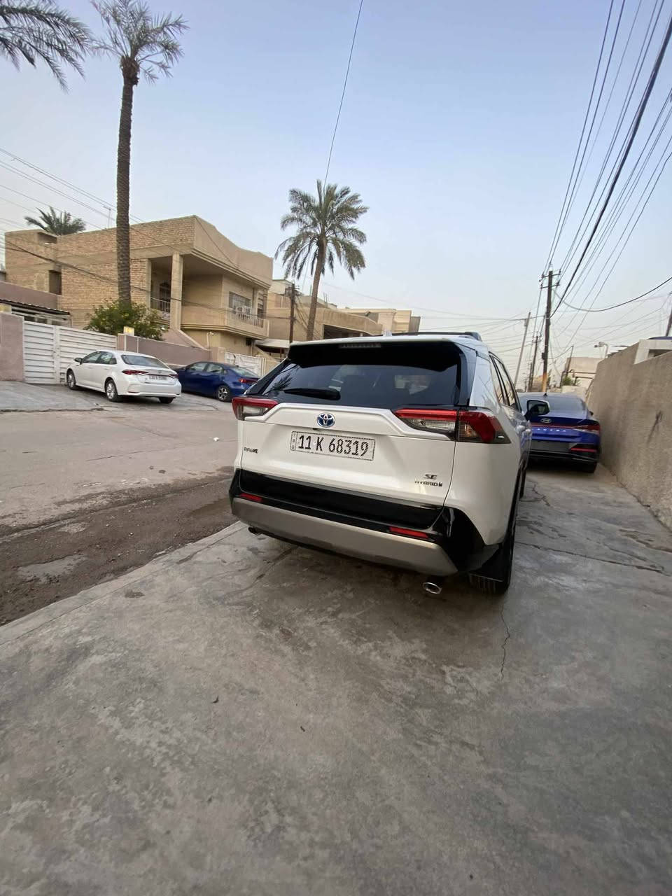 السلام عليكم رافور للبيع   
2024 هايبرد صور حادث كما توضح صورة لون أبيض صدفي محرك 2500 أرقم ***********
