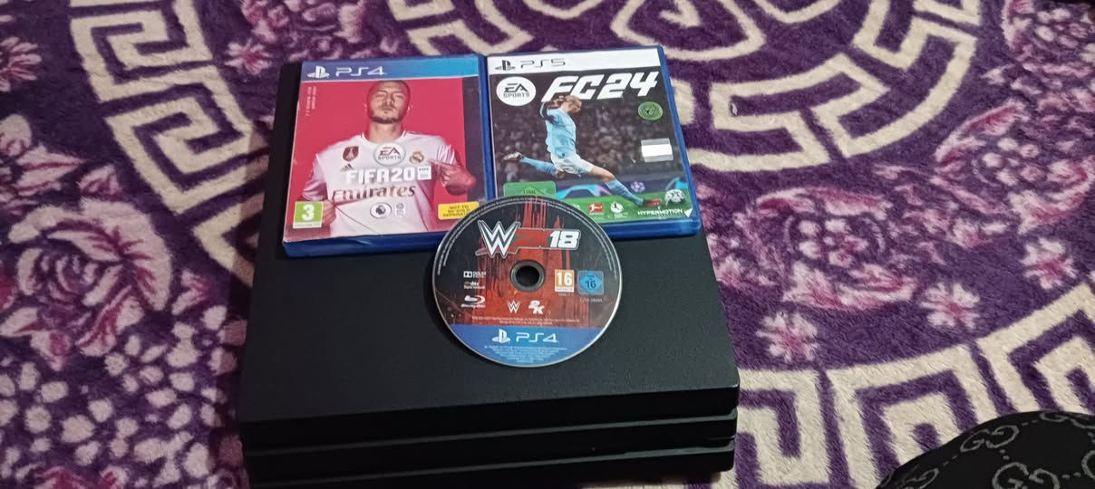 play 4 pro version 13.04 
stokaj 1 terà fiha abonnement mzlha 2mois+3cd wmanita mchy mfto7a Tiki garenti


**إذا كنت صاحب هذا الإعلان وتريد حذفه لأي سبب، رجاءا أرسل رسالة إلى الدعم الفني**