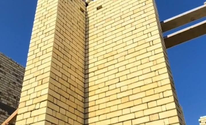 السلام عليكم خلفه بناء درجه وله ستلام مهندس ***********
