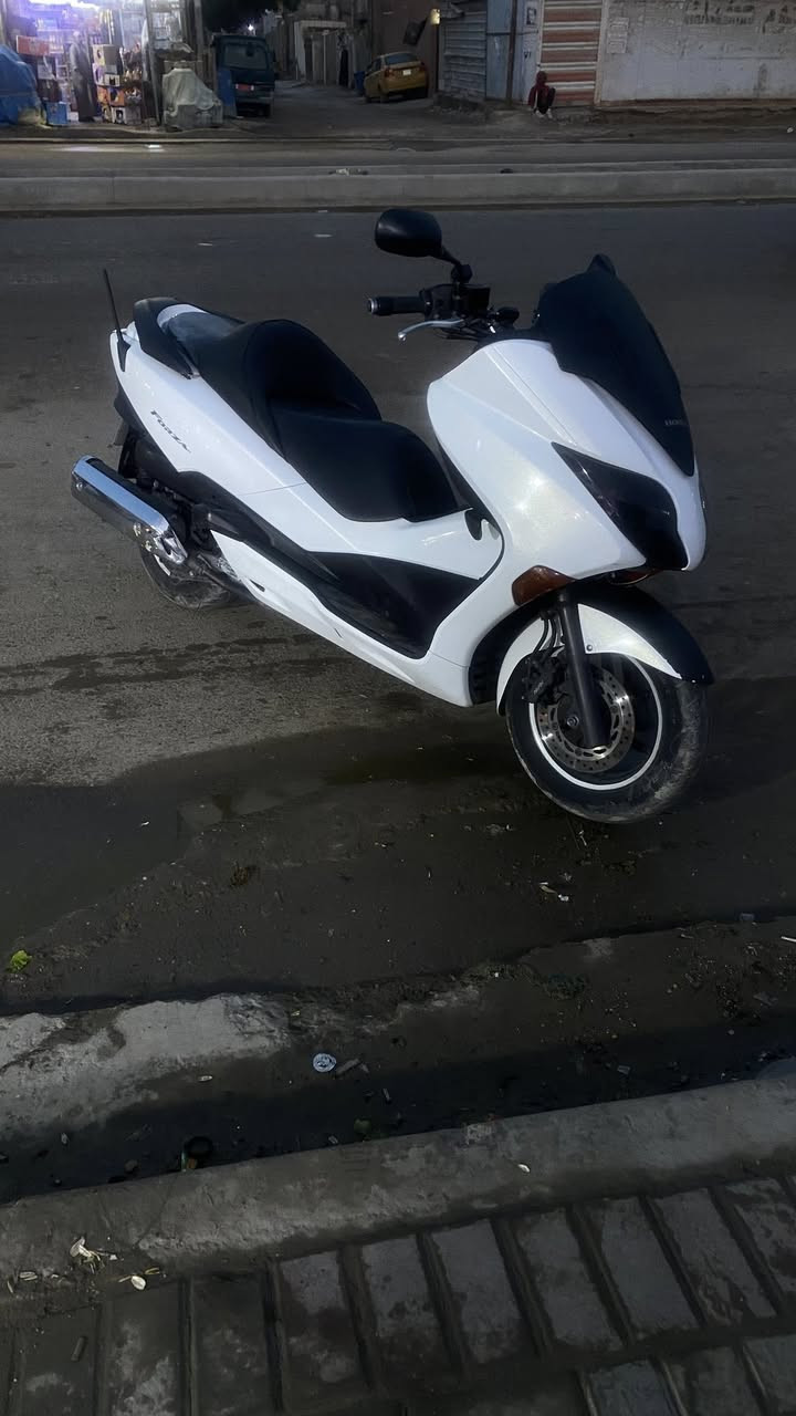 فورزة 010 مرقمة
فول مواصفات كفرات نضافة 90%
كير سبع نمر 4 انضمة قيادة تدفئة مسجل بلادي 
سعر 3700 وبيهة مجال قلليل 
تحويل ثاني يوم 
مكان بغداد الشعب


**إذا كنت صاحب هذا الإعلان وتريد حذفه لأي سبب، رجاءا أرسل رسالة إلى الدعم الفني**