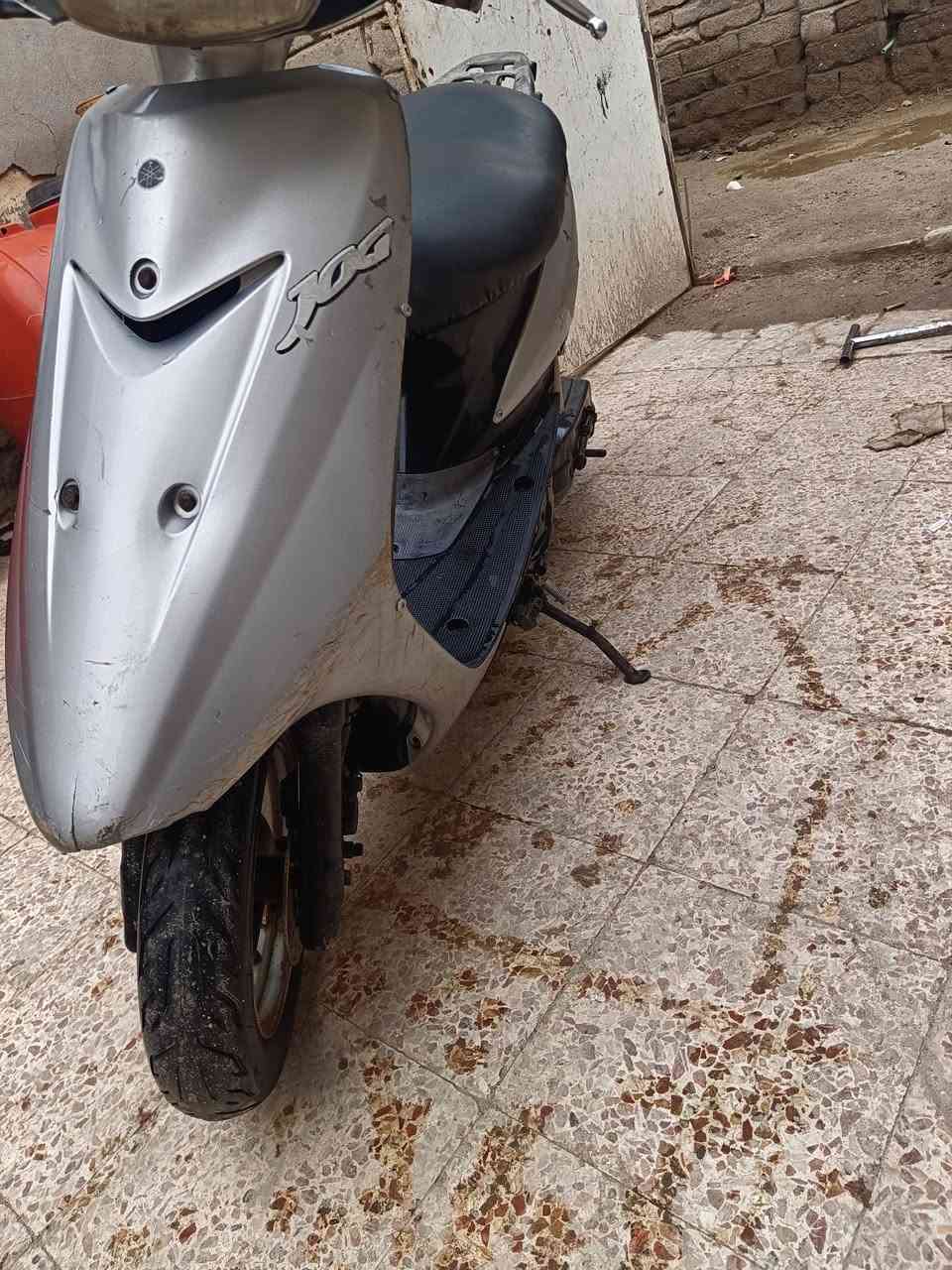 السلام عليكم عصفوري للبيع 
دراجه تخبل شلعه ومعدل اشاير تشتغل 
تايرات جدد عنواني البصره قضاء المدينه سعر خاص واتساب متواجد ***********
