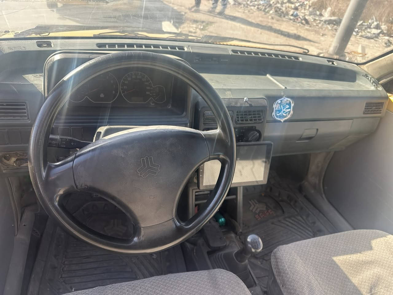 سابه 11محرك كير مكفولات سعر 12ورقه ابيع بس وكاله سياره عليها هيه 500الف بغداد الغزاليه ***********
