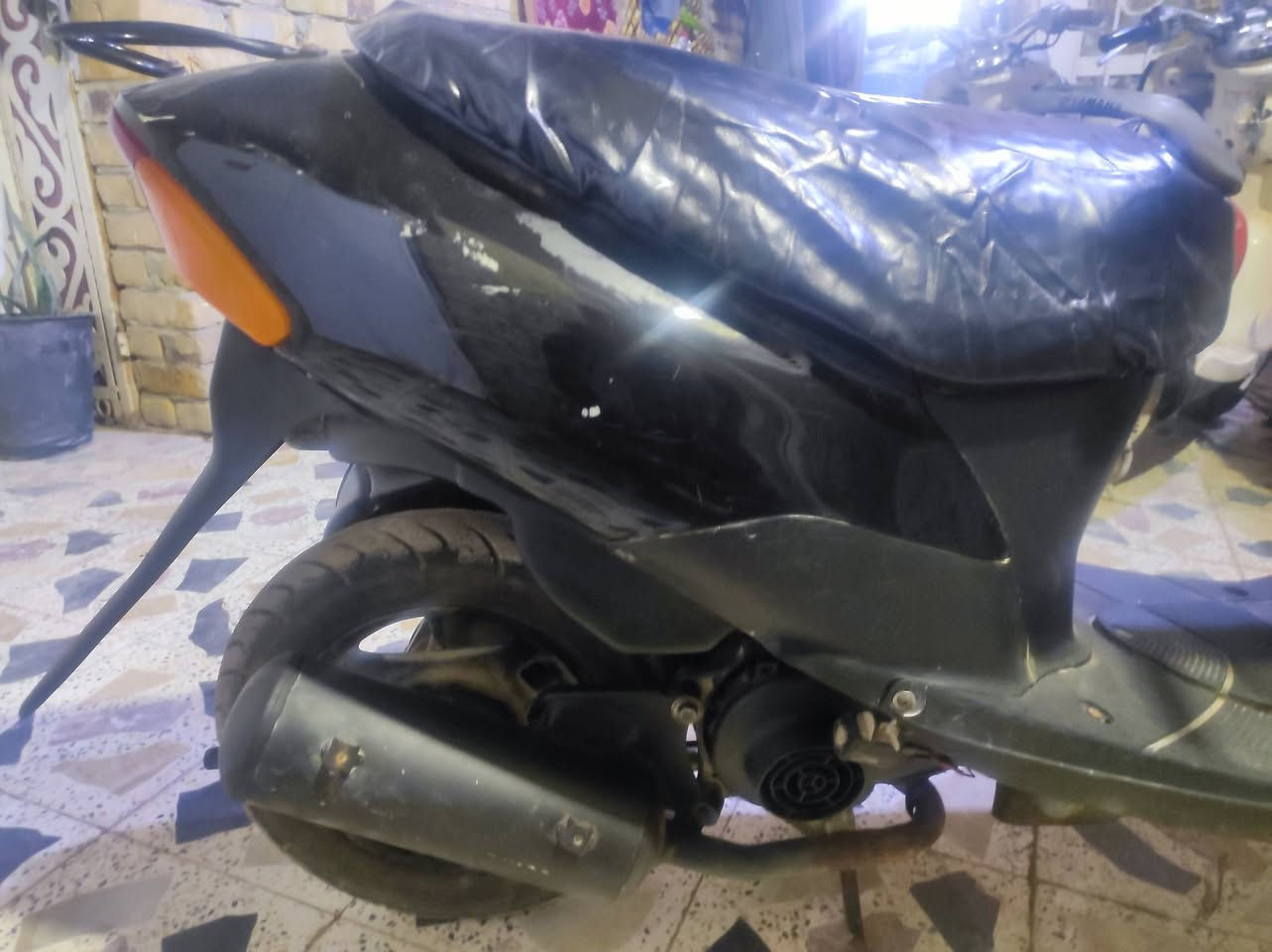 دراجه ساسوكي للبيع سعر 200 وبيها مجال قليل ***********
مكاني مغربه
