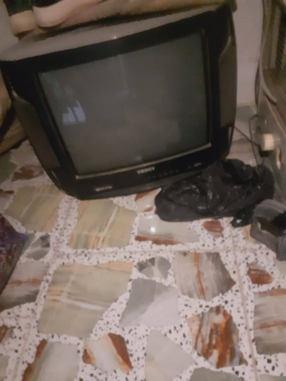 جهاز معقم للهايات او صور يتخلن بايطار كلهن ب٥تلفزيون او ساحبه مستعلملات شي بسيط ثنيهن ب٣٠جربايه كلها حديد او المنام خشب او جوه المنام حديد كلش محكمه ب٥٥ وبيها مجال بسيط*********** التصال عل رقم مكلفة بل نشر
