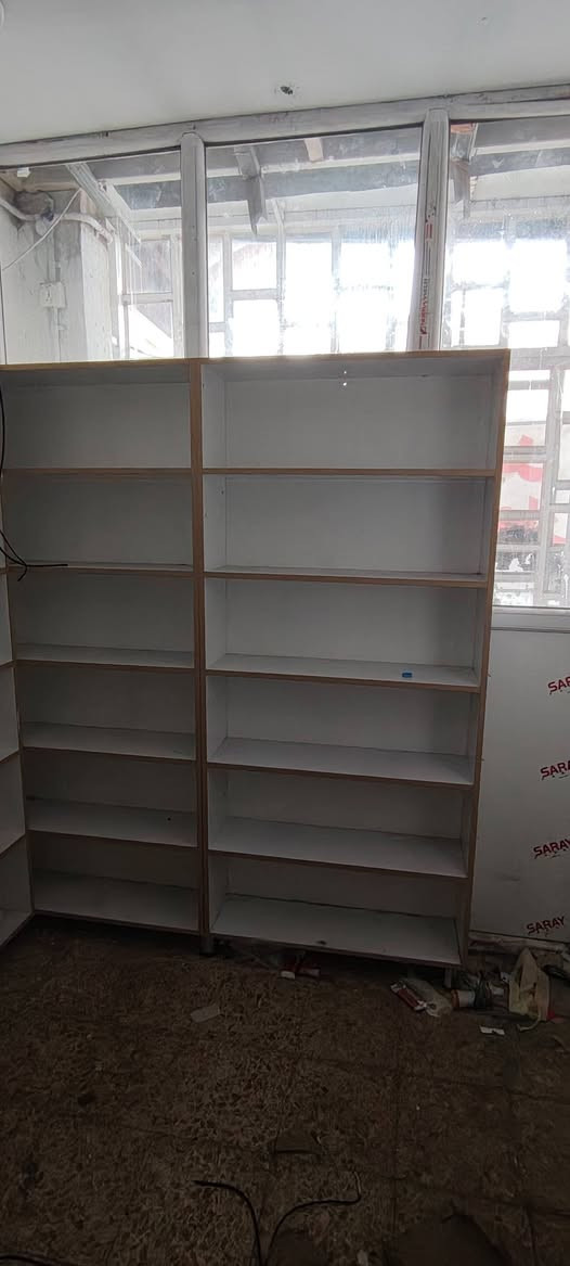 سلام عليكم
رفوف عدد 12
للبيع مكاني نجف مكتب رشيد 
للتواصل ***********
