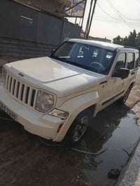 جيب ليبرتي موديل 2008 جاهزه من كلشي السياره حلو مال بيت كير محرك خير م...