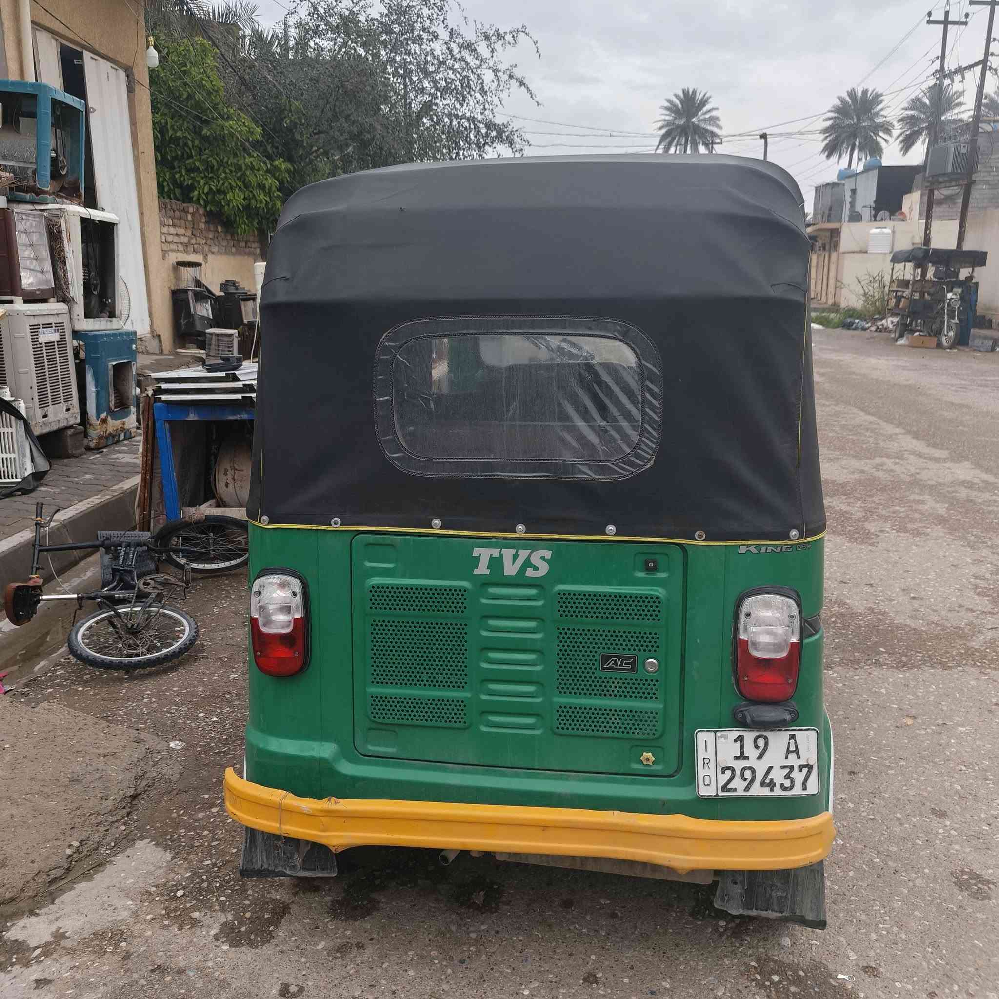 السلام علیکم تک تک للبیع موديل 22
مكاني ديالى بعقوه خرنابات 
السعر،8ونص وبيها مجال بصيط
الرقم ***********
