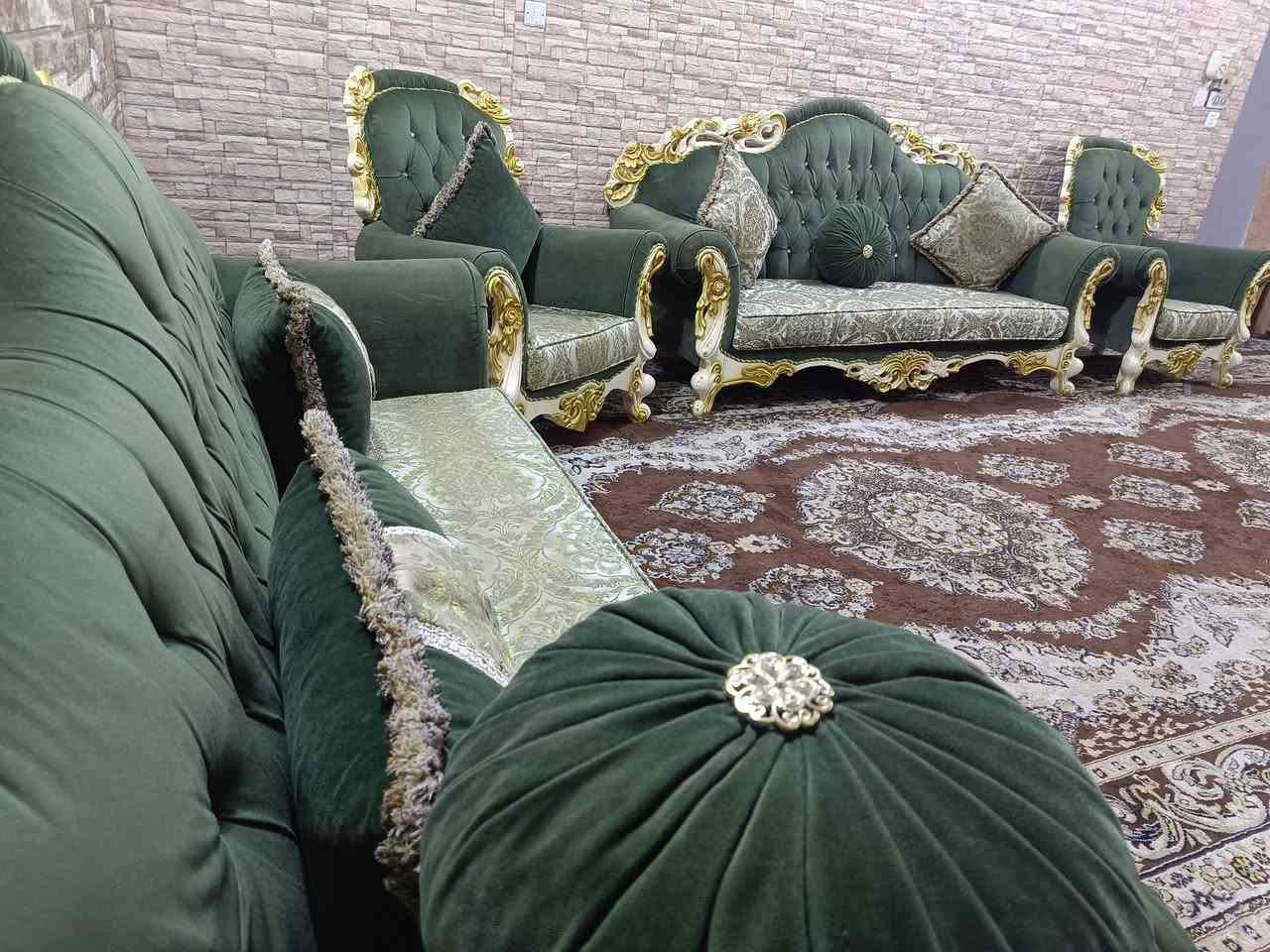 تخم تركي ملكي 10مقاعد خشب زان المكان كوفه ***********
