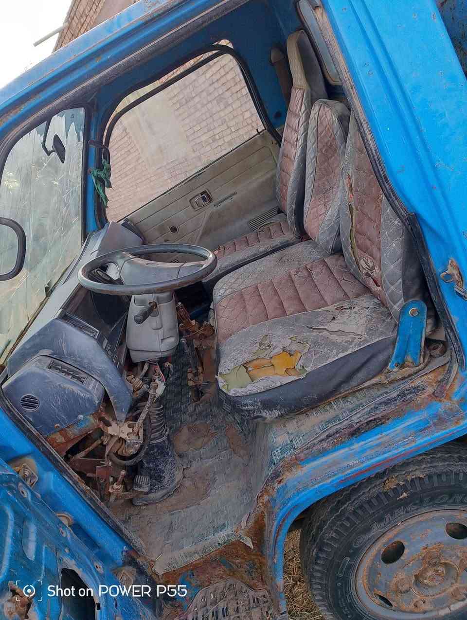 السلام عليكم كنتر ازوزه للليع مكينه وكير جديد تايرات نضاف موديل 95سنويه جديد رقم  بغداد سعر 50 ***********
