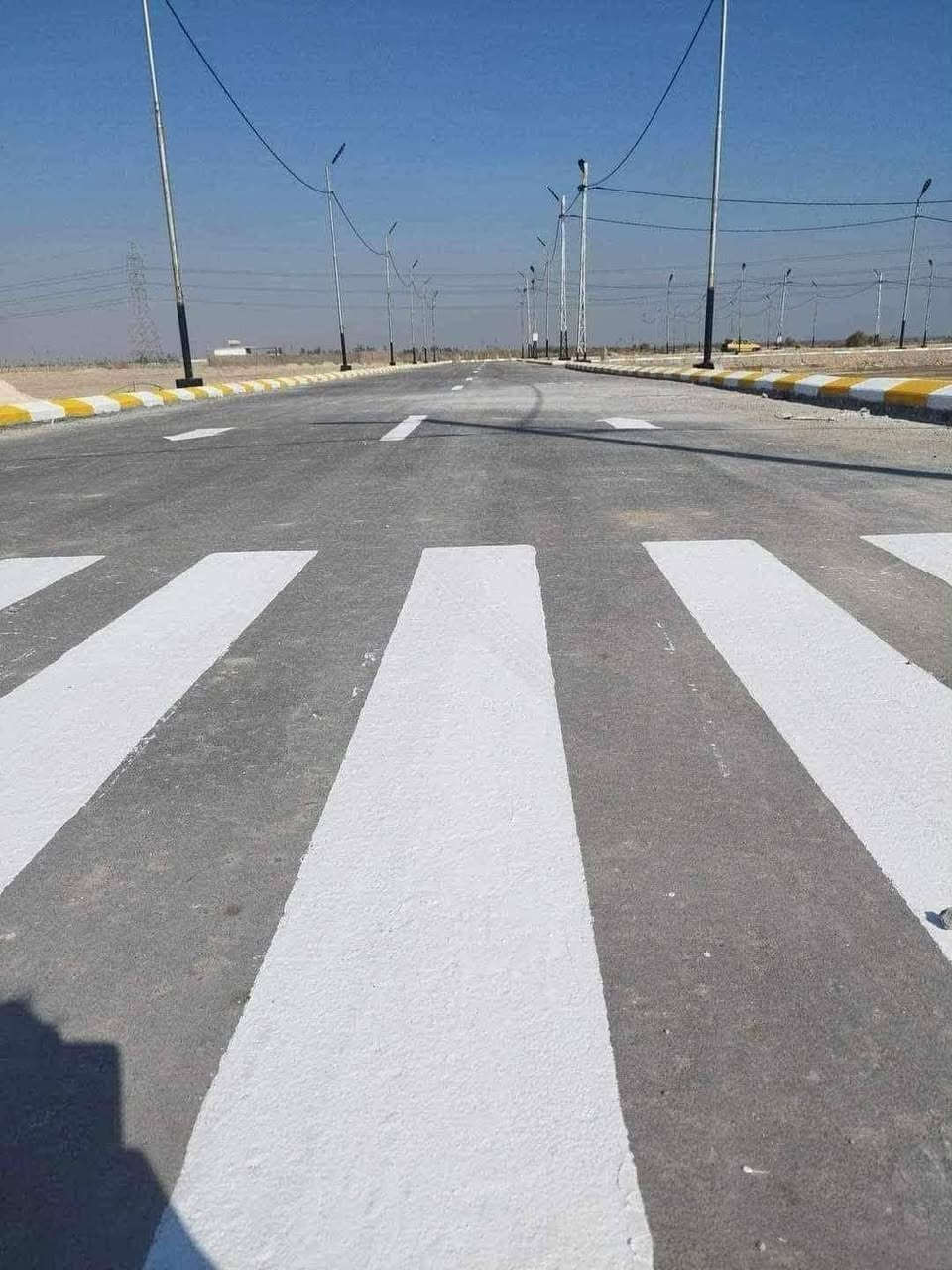 قطعه بمجمع الامير السكني النموذجي البلوك الاول رقم القطعه 26 باسمي عندي سند بيها مداور مباشر المساحه 270 متر واجهه 10 المجمع تبليط اناره شوارع 12 متر ارصفه ماء خطين كامل الخدمات حي الامين طريق السنيه
سعر19 وبيها مجال
قطعه بمجمع الامير السكني النموذجي البلوك الاول رقم القطعه 26 باسمي عندي سند بيها مداور مباشر المساحه 270 متر واجهه 10 المجمع تبليط اناره شوارع 12 متر ارصفه ماء خطين كامل الخدمات حي الامين طريق السنيه***********
