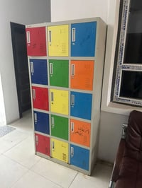اثاث معهد • كفاءات السيدية • ميز ادارة