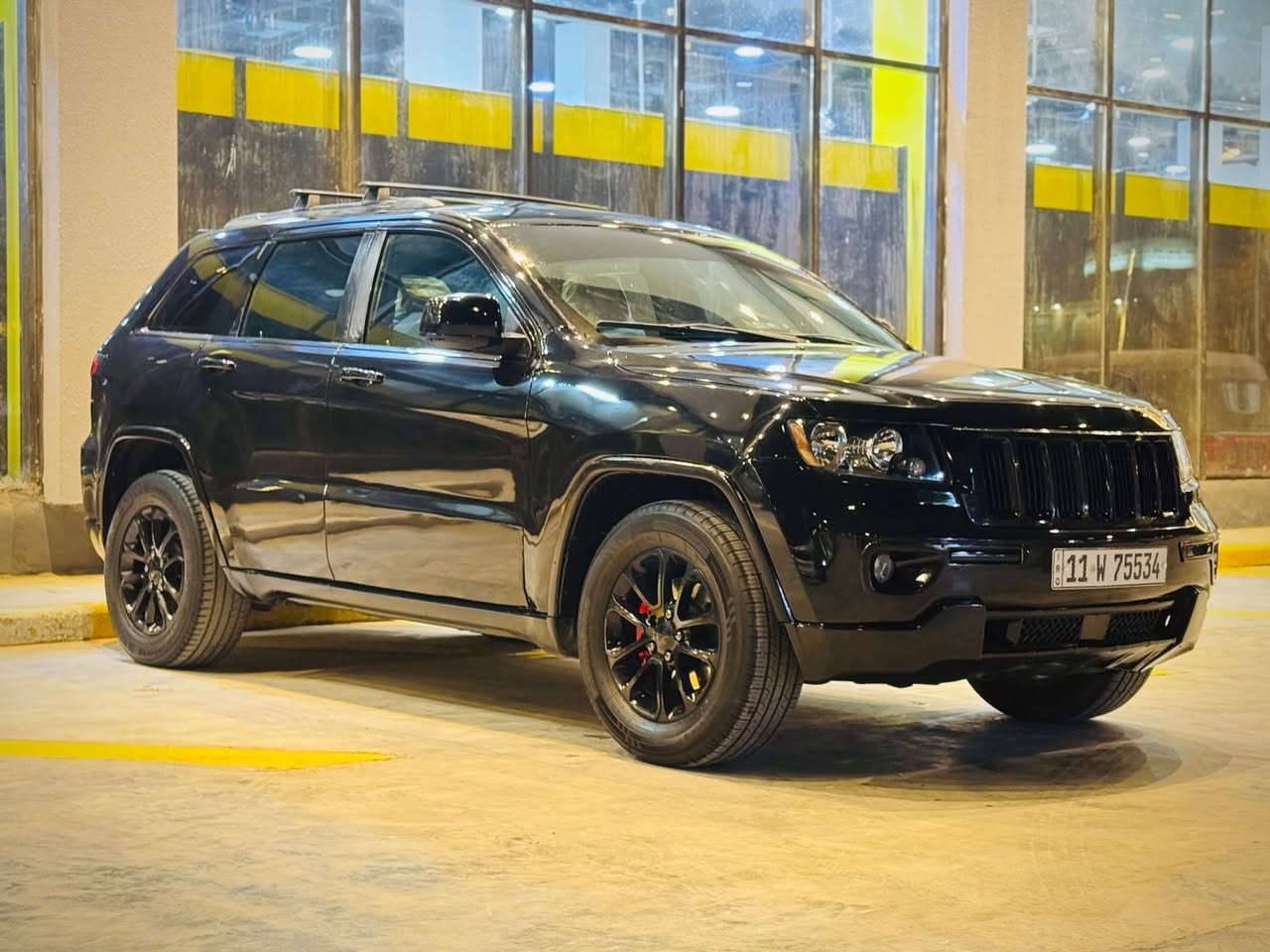 اسلام عليكم
بيع جيب شيروكي 2012 فول مواصفات 
صبغ عام بدون لغد وشاصي وايرباك كفاله 
بنوراما 
شاشه 
كشات جلد 
كشنات كهرباء ⚡️ 
تدفئه تبريد كشنات 
كير مكينه صدر تبريد حدادية خير من الله 
تخم تايرات جديد 
الحادث كردحه مال امريكا صبغتهة عام اثر فابلون عندي تصوير قبل الصبغ وبعد الصبغ 
شواصي لغود اير باك كله كفاله 
ماشيه 160 الف mil حقيقي 
السعر 140 وبيهة مجال 
بيهة شخوط موضحهن بل تصوير 
العنوان ام الكبر والغزلان  
للاتصال ***********
