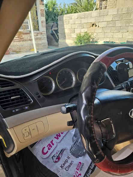 السلام عليكم 
للبيع سوناتا 2010 وارد امريكي 
ضرر امريكا سرقة بنيد وهنا بالعراق بيها بارد بالباب 
داخل بيجي 
مكينه كير مكفول 
صدر جديد 
تخم تاير 
تدفئة تبريد 
جاهزه السياره
السعر 125وبيه مجال
‏‪0782 701 2276‬‏
