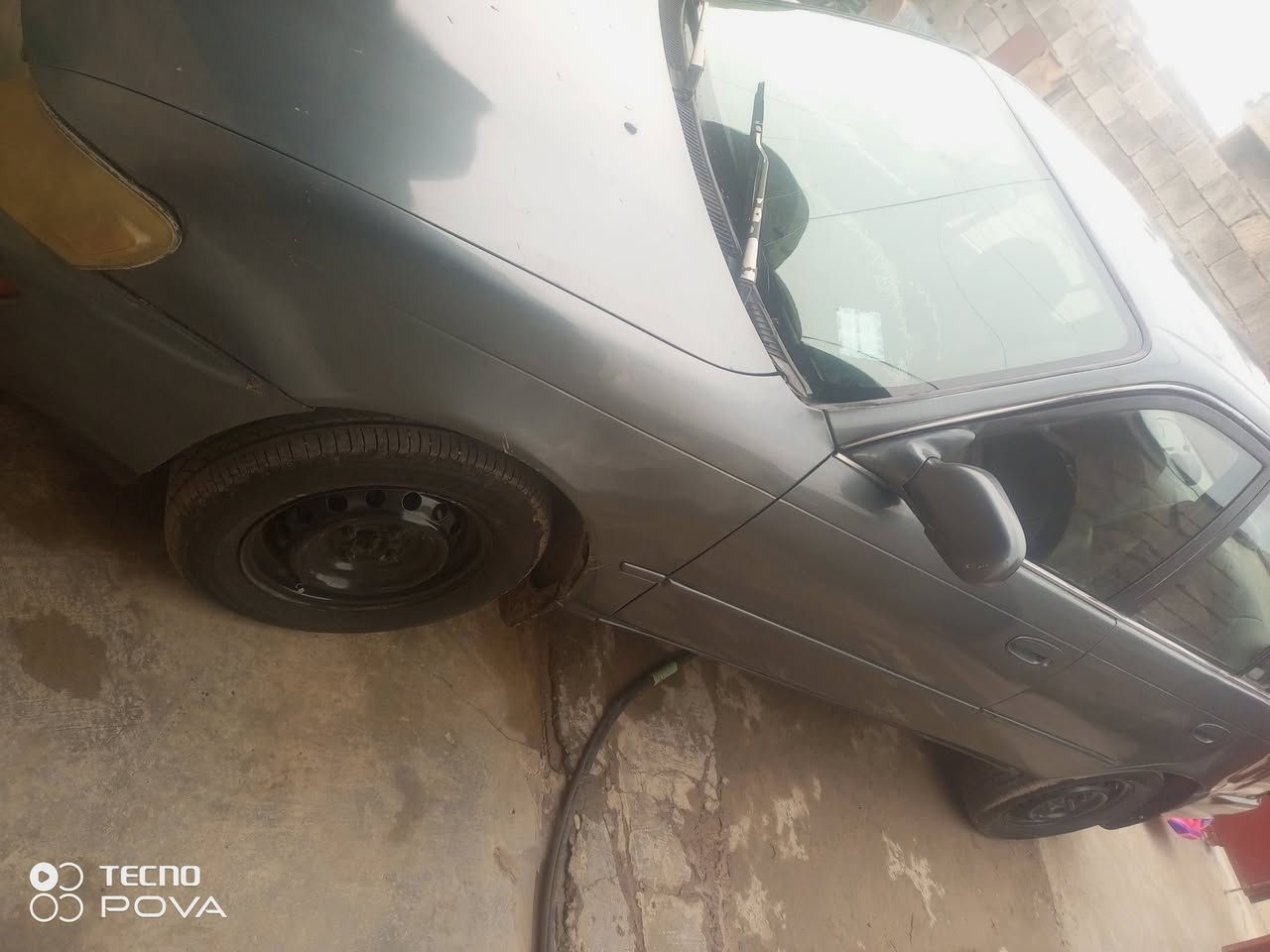 السلام عليكم
البيع كورله 1993رقم 
الانبار دوالي سنويه 31
مصبوغه عام الجمليه 
مكفول كير ومحرك وصدر 
السيارة خير من الله الاستفسار ***********
العنوان صلاح الدين الضلوعيه
