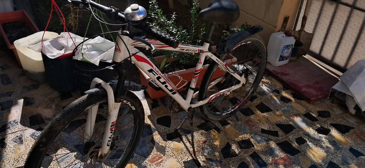 دراجة هوائية ٧٥ الف وبيها مجال قليل
ماركة Fuji


**إذا كنت صاحب هذا الإعلان وتريد حذفه لأي سبب، رجاءا أرسل رسالة إلى الدعم الفني**