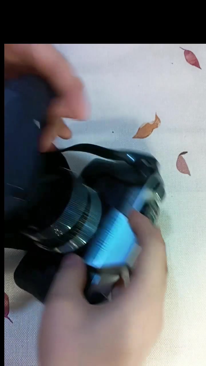 كاميرات فيلم كلاسيكية لهواة التصوير والتحف
RolleiFlex & Kodak Retinette كاميرات ألمانية قديمة أصلية


**إذا كنت صاحب هذا الإعلان وتريد حذفه لأي سبب، رجاءا أرسل رسالة إلى الدعم الفني**