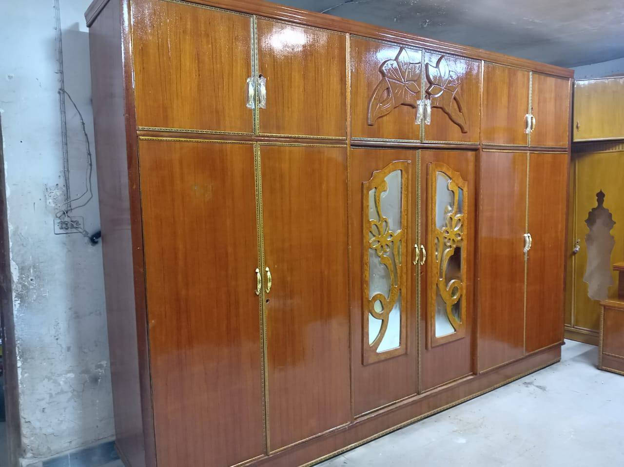 علئ بركة الله 
غرفة نوم 6باب ملحق  صاج تسكام 

جدا جدا نضيفة   يعني مال عرس 

طول الكنتور 355

رتفاع 250 

السعر 725 

***********

 العنوان  
حلة ناحيةابو غرق عامود165 
شارع الامام مدخل فرع سيد رسول 
يوجد توصيل  وشد بكروه 

 قفاله  جامة موجودات
