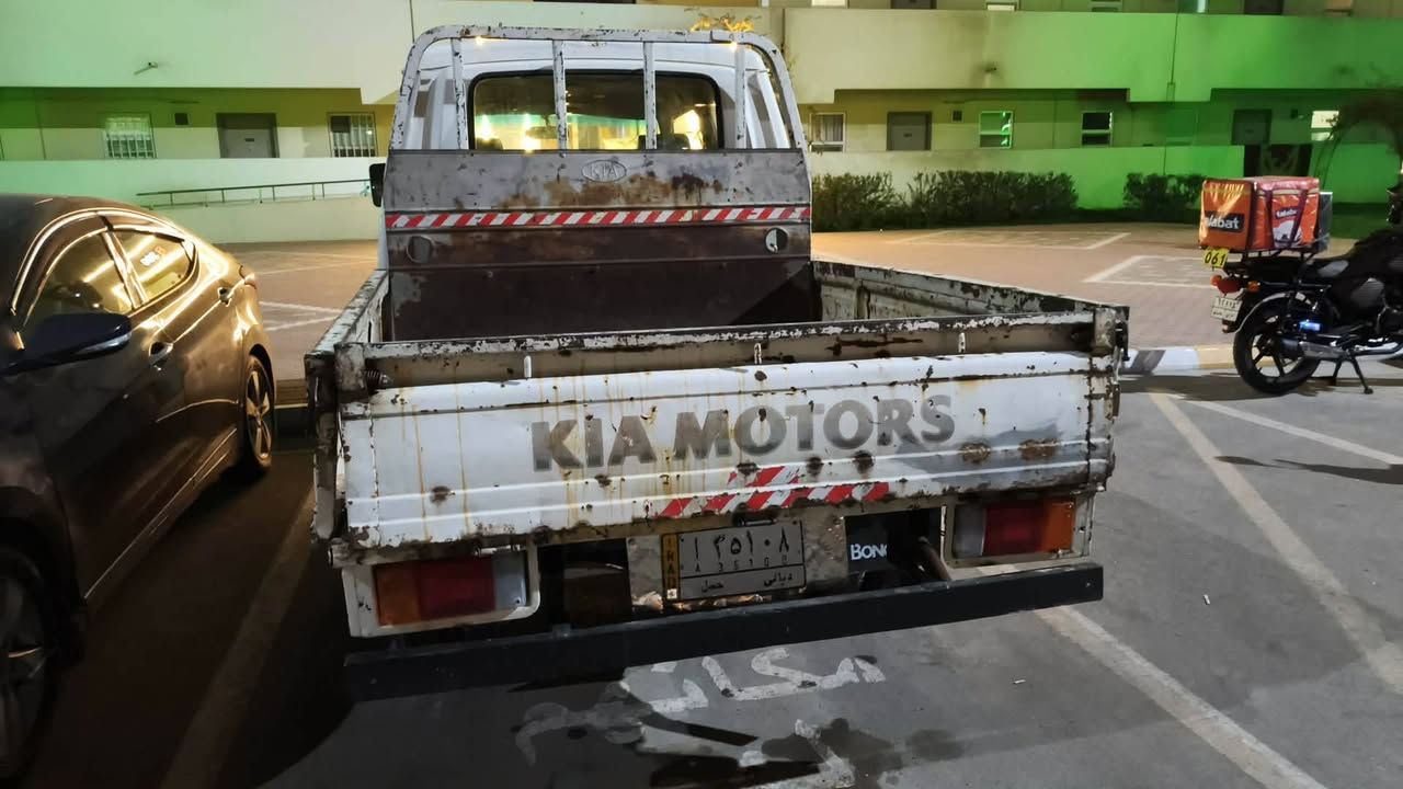 كيا موديل ٩٣ رقم ديالى كير محرك شاصي تخم تيرات شرط  سعر ٦٠ اوبيه مجال ***********
