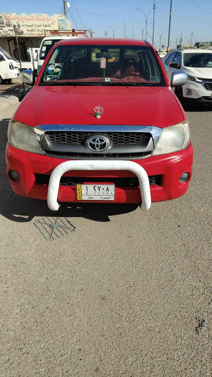 سيارة موديل 2009 هايلوكس شاصي 19 
سيارة جديدة جاهزة مكفوله كفاله عامه من كلشي بلادية 
مكينة كير واكسن وتبريد كفاله حداده تخم تايرات جاهزه 
سنويه مجدده مشروع وطني سعر 146 اذا اكو مراوس بتك 
موديل 6او7   العنوان الناصرية اكثر ستفسار تصل 
***********
